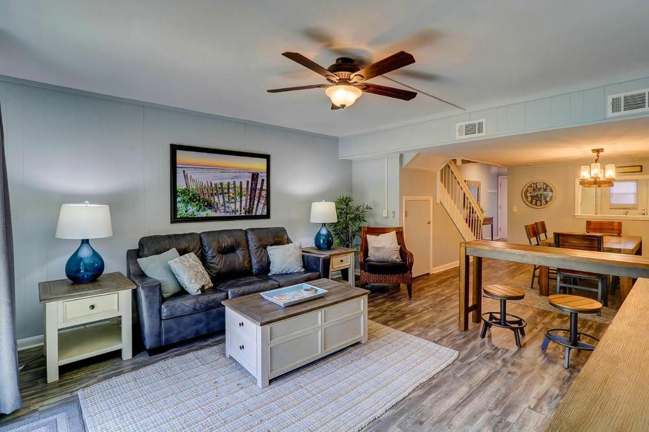 Ocean Villas Deluxe - Oceanfront Villa - Steps To Beach - Great Location - Heated Pool April Hilton Head Island Eksteriør billede
